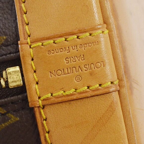 Auth Louis Vuitton ALMA HANDBAG MONOGRAM - Picture 3 of 9